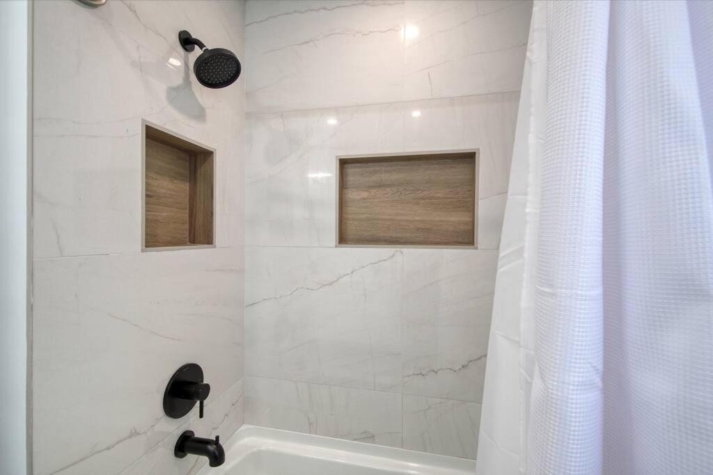 Paradise 4 Min To The Beach With Private Heated Pool 데어필드 비치 외부 사진