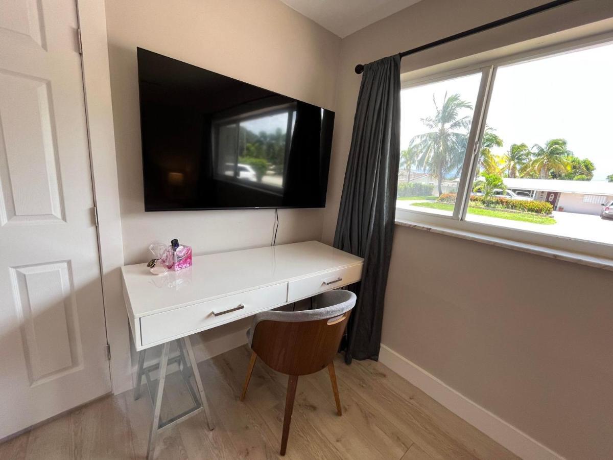 Paradise 4 Min To The Beach With Private Heated Pool 데어필드 비치 외부 사진